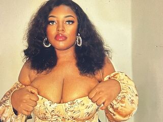 sexy webcam girl SoniaBurce
