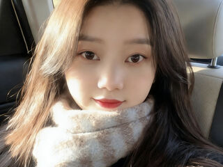 camwhore masturbating with dildo SummertimeYa