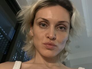 hot girl cam picture Sweetadrianahot