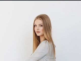 adult live web cam TabathaMarcel