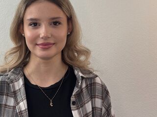 live striptease show TanyaPanah