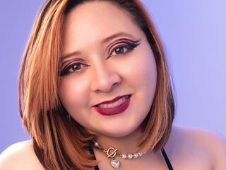 cam girl playing with sextoy TaylorCooper