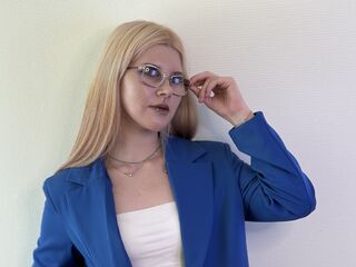 webcam girl chatroom TommieMalkani