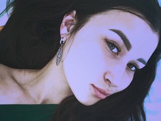 webcamgirl chatroom WesleyLetcho
