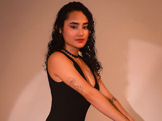 hot cam girl masturbating with dildo ZelynNoir